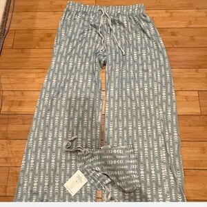 Hello Mello Sz S Grey Blue and white moon print loungewear pants in pouch